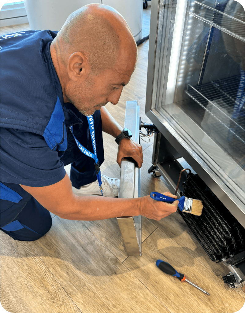 Revisión eléctrica y optimización de rendimiento en superenfriador Wondercool para bar